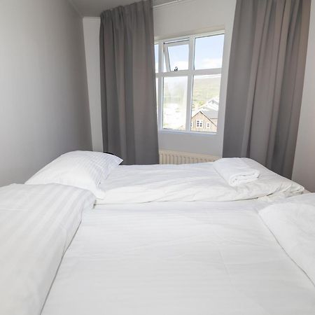 Steinaskjol Apartments Акурейрі Екстер'єр фото