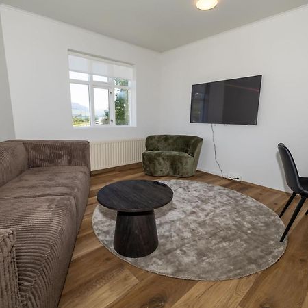 Steinaskjol Apartments Акурейрі Екстер'єр фото