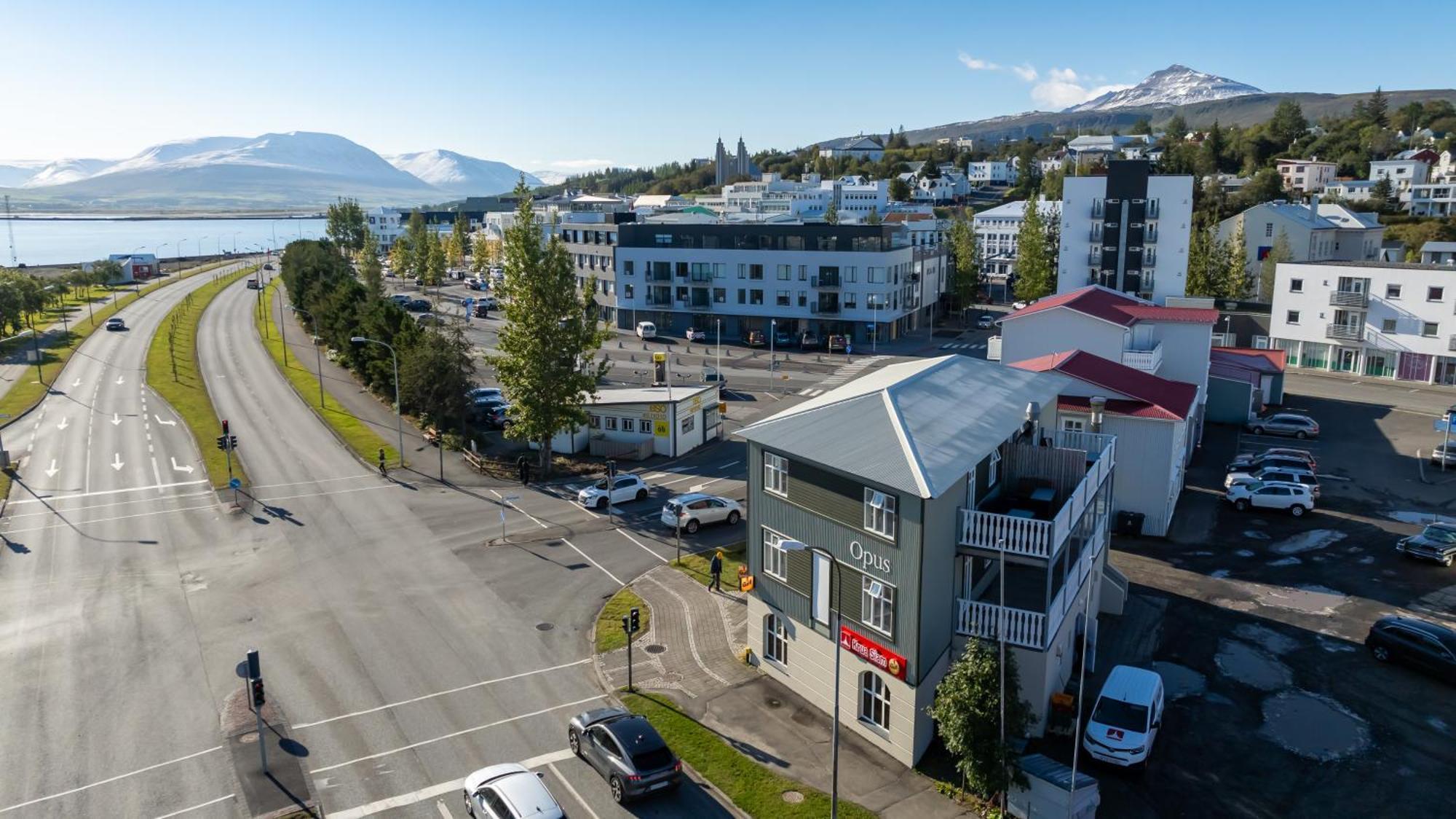 Steinaskjol Apartments Акурейрі Екстер'єр фото